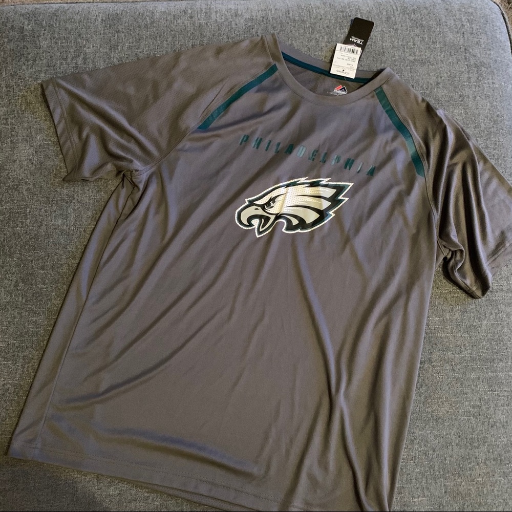 Philadelphia Eagles Majestic gray shirt size XL